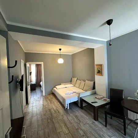 Ave Victoriei מלון